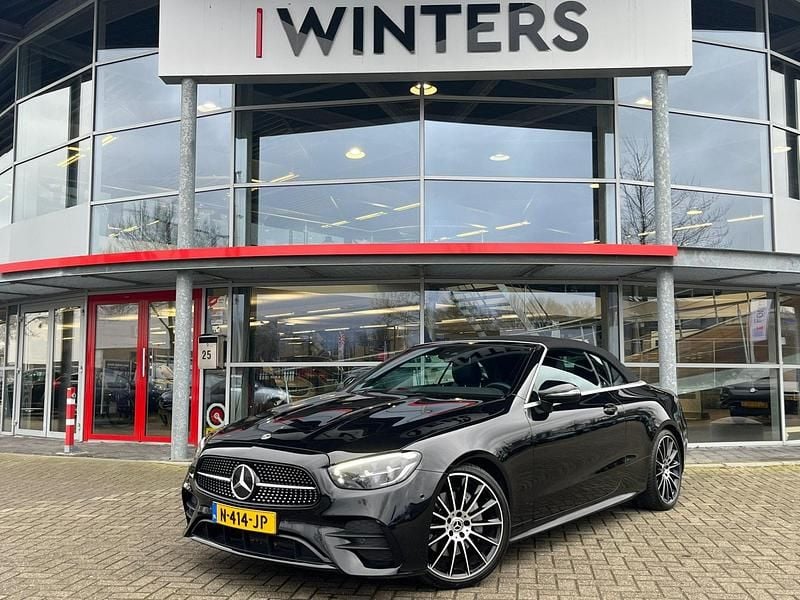 Occasion Mercedes E200 AMG line 197 PK (144 kW) 2021 Zwart Cabriolet
