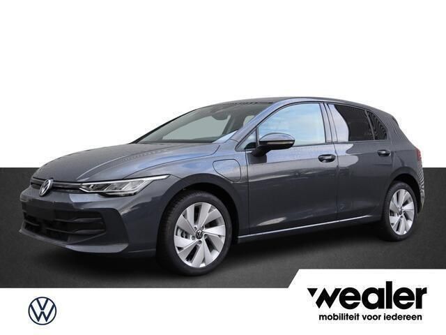 Grijs Nieuw 2025 VW Golf VIII Comfortline Hatchback | € 40.779 (Goede deal) - Afbeelding 1/4
