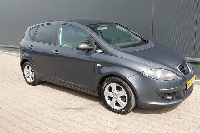 Occasion Seat Altea 102 PK (75 kW) 2008 Grijs MPV