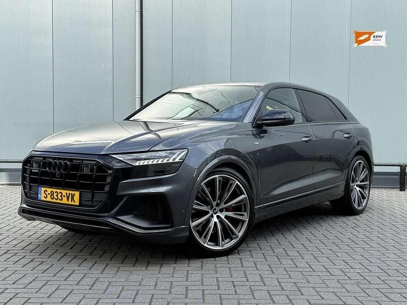 Grijs Gebruikt 2021 Audi Q8 Competition SUV | € 62.450 (Super prijs) - Afbeelding 1/4
