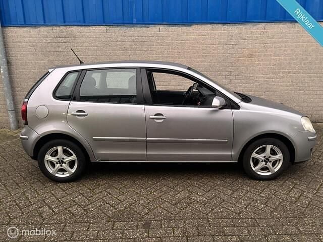 Occasion VW Polo 80 PK (58 kW) 2007 Grijs Hatchback