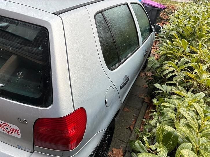 Occasion 2000 VW Polo | € 1.650 (Eerlijke prijs) - Afbeelding 1/4