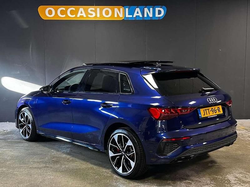 Occasion Audi A3 Sportback e-tron Competition 150 PK (110 kW) 2021 Blauw Hatchback