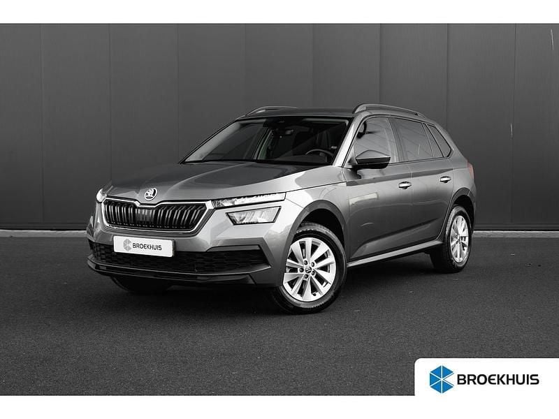 Grijs Gebruikt 2023 Skoda Kamiq Ambition SUV | € 21.450 (Goede deal) - Afbeelding 1/4