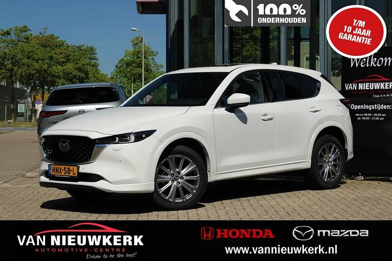 Rhodium white (wit mica) Gebruikt 2025 Mazda CX-5 Takumi-Line SUV | € 46.890 (Iets duurder) - Afbeelding 1/4