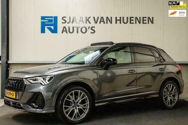 Grijs Gebruikt 2019 Audi Q3 S-Line SUV | € 47.950 - Afbeelding 1/4