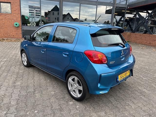 Occasion Mitsubishi Space Star 71 PK (52 kW) 2022 Blauw Hatchback