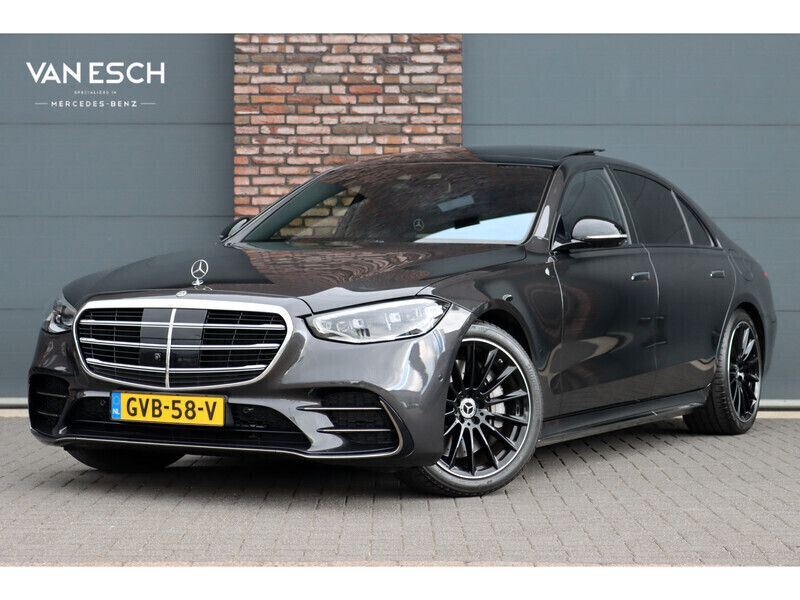 Grijs Gebruikt 2023 Mercedes S580 AMG line Sedan | € 125.000 (Duur) - Afbeelding 1/4