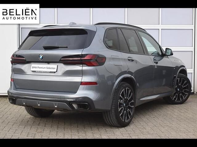 Overige Occasion 2024 BMW X5 M Sport SUV | € 88.900 (Eerlijke prijs) - Afbeelding 1/4