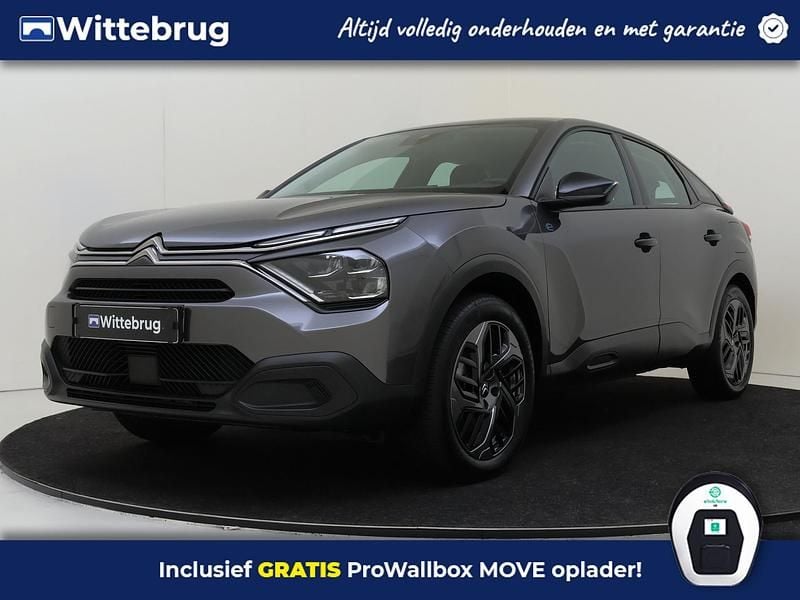 Grijs Gebruikt 2024 Citroën e-C4 SUV | € 21.425 (Eerlijke prijs) - Afbeelding 1/3