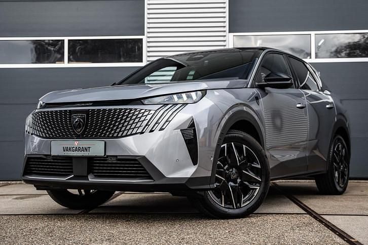 Nieuw 2025 Peugeot e-3008 GTi SUV | € 41.899 (Eerlijke prijs) - Afbeelding 1/4