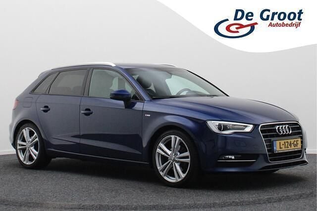 Blauw Gebruikt 2016 Audi A3 Sportback Ambition Hatchback | € 15.950 (Eerlijke prijs) - Afbeelding 1/4