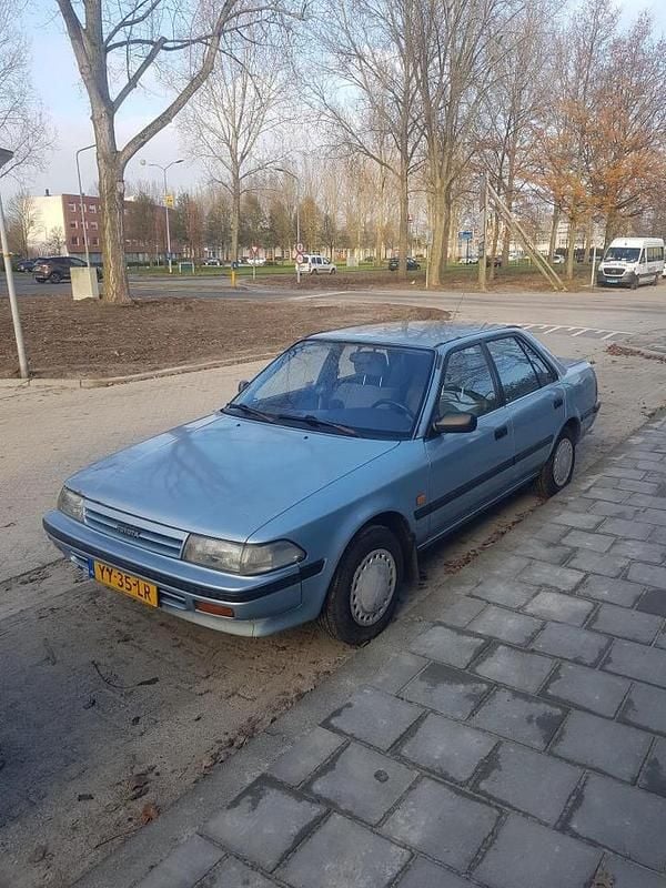 Gebruikt 1990 Toyota Carina II XLi | € 2.250 - Afbeelding 1/1