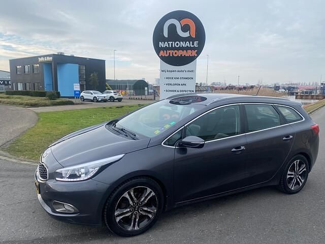 Occasion Kia Ceed Sportswagon Plus 135 PK (99 kW) 2012 Grijs Stationwagen