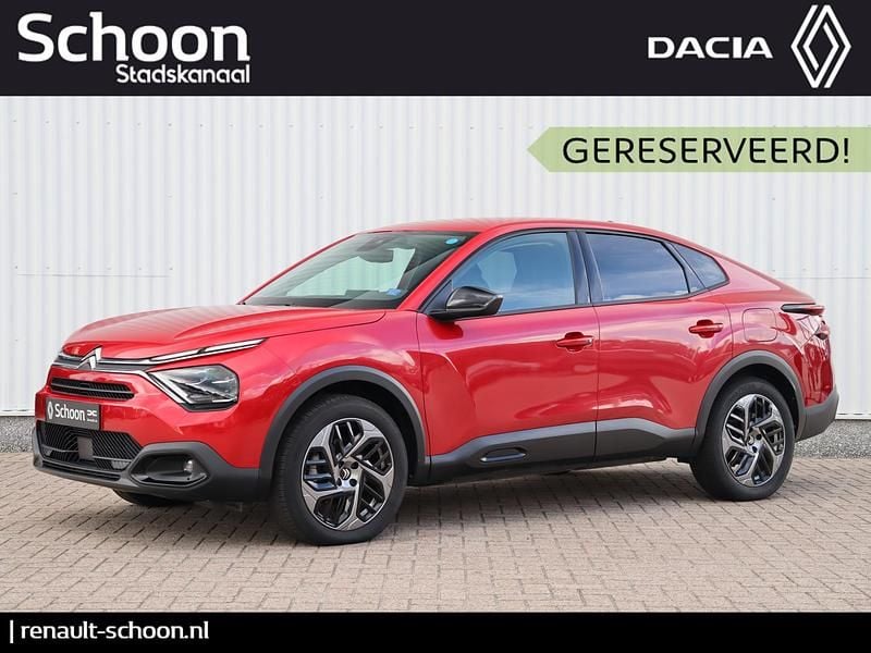 Rood Gebruikt 2023 Citroën C4 PureTech Sedan | € 19.950 (Super prijs) - Afbeelding 1/4