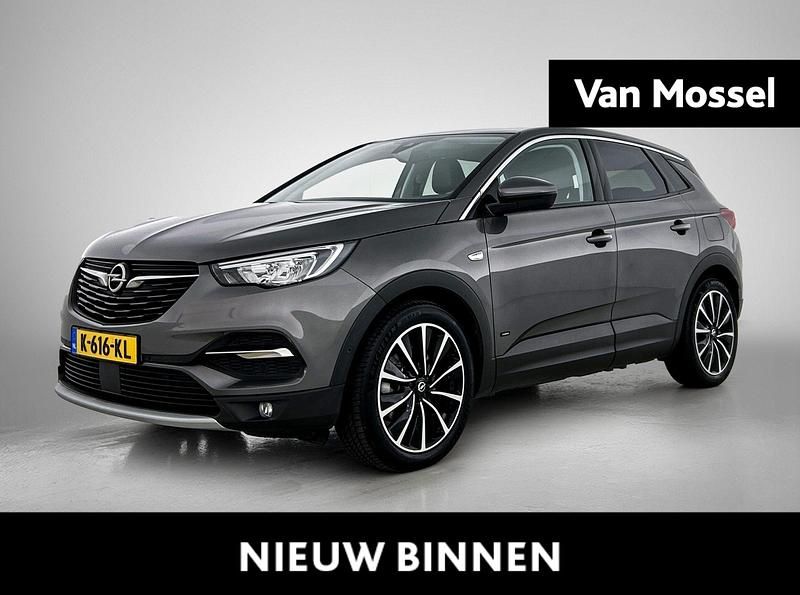 Grijs Occasion 2021 Opel Grandland X Innovation SUV | € 22.940 (Eerlijke prijs) - Afbeelding 1/4