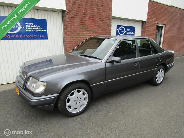 Gebruikt 1994 Mercedes E200 Elegance | € 7.250 - Afbeelding 1/1