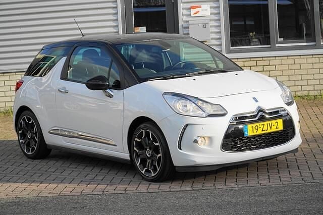 Wit Gebruikt 2012 Citroën DS3 Business Class Hatchback | € 5.350 (Eerlijke prijs) - Afbeelding 1/4