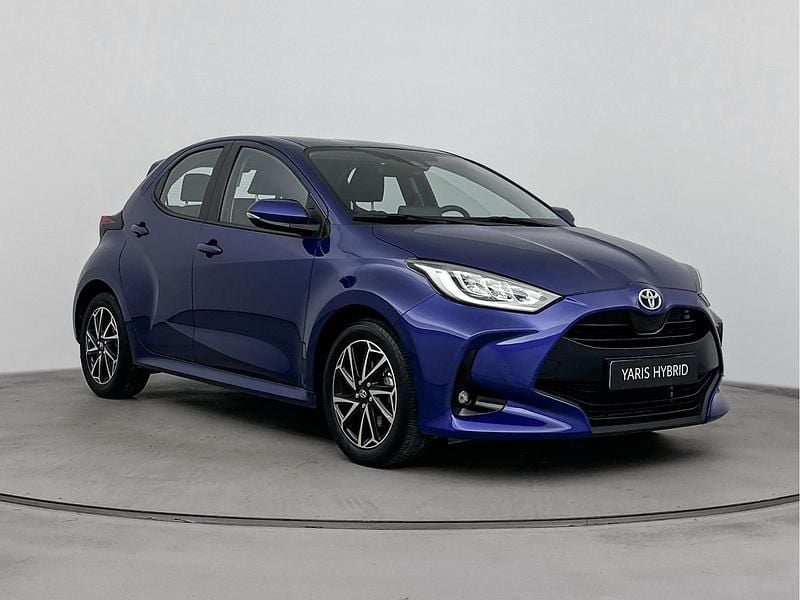 Occasion Toyota Yaris Hybrid Limited 2025 Blauw Hatchback