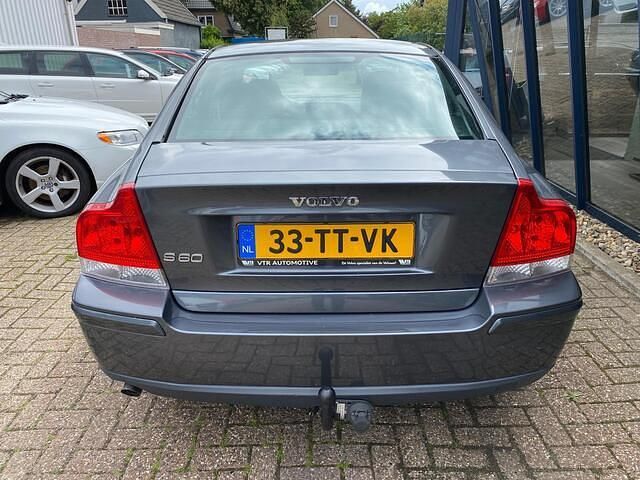 Occasion Volvo S60 140 PK (102 kW) 2007 Grijs, metallic lak Sedan