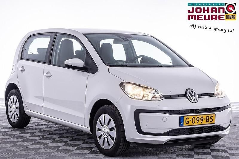 Wit Occasion 2019 VW up! move up! Hatchback | € 9.999 (Goede deal) - Afbeelding 1/4