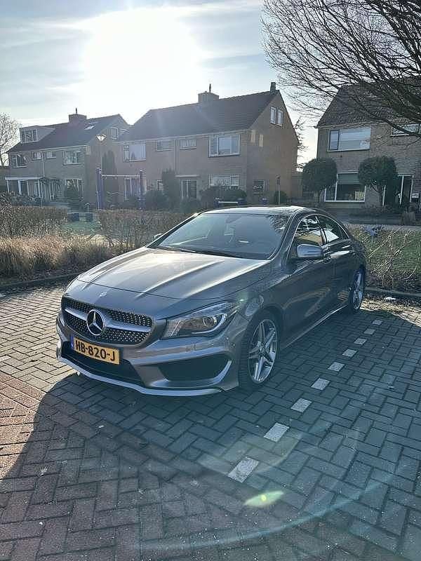 Occasion Mercedes CLA180 AMG line 122 PK (89 kW) 2014 Sedan