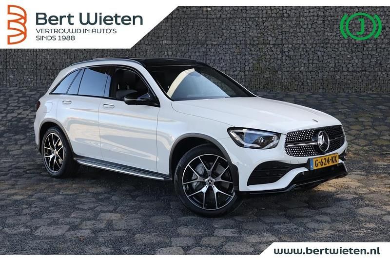 Wit Gebruikt 2019 Mercedes GLC200 AMG SUV | € 41.290 (Eerlijke prijs) - Afbeelding 1/3
