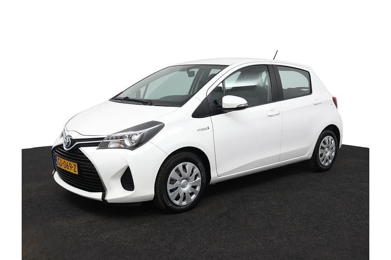 Gebruikt 2015 Toyota Yaris Hybrid | € 11.950 (Super prijs) - Afbeelding 1/1