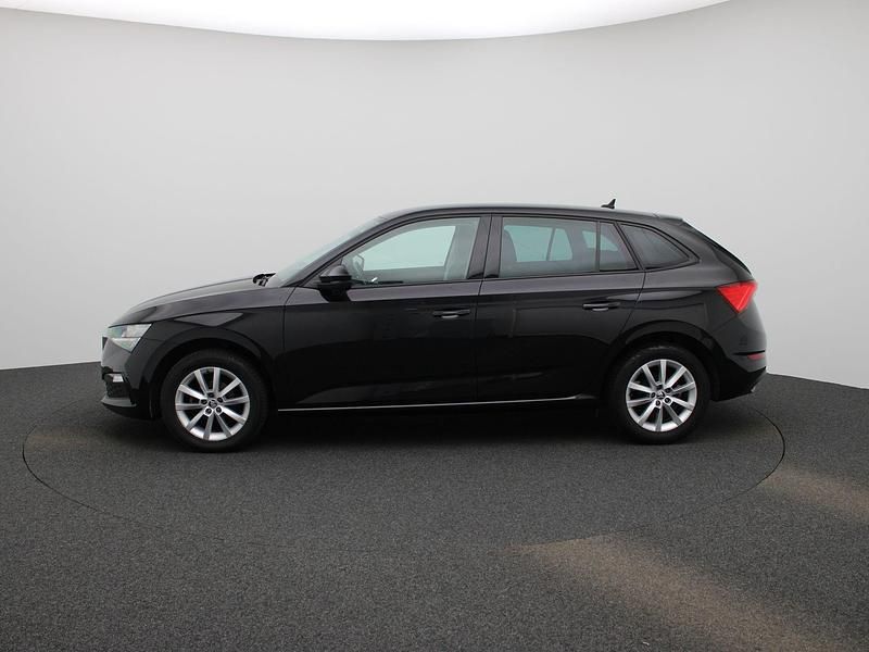 Occasion Skoda Scala Ambition 95 PK (69 kW) 2021 Zwart Hatchback
