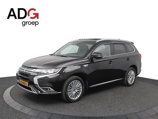 Zwart Gebruikt 2019 Mitsubishi Outlander Instyle SUV | € 26.450 (Iets duurder) - Afbeelding 1/4