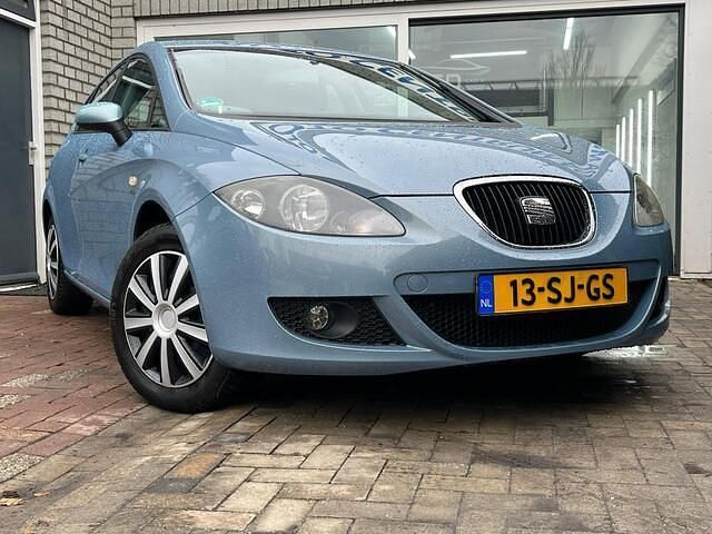 Occasion Seat Leon Stylance 150 PK (110 kW) 2006 Blauw (metallic) Hatchback