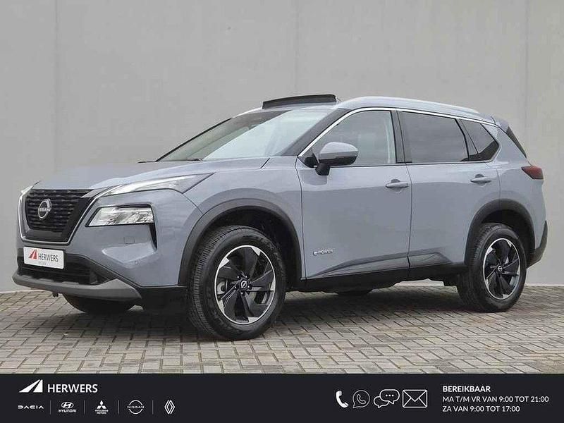 Ceramic grey metallic (kby) Gebruikt 2024 Nissan X-Trail Tekna SUV | € 39.435 (Eerlijke prijs) - Afbeelding 1/4
