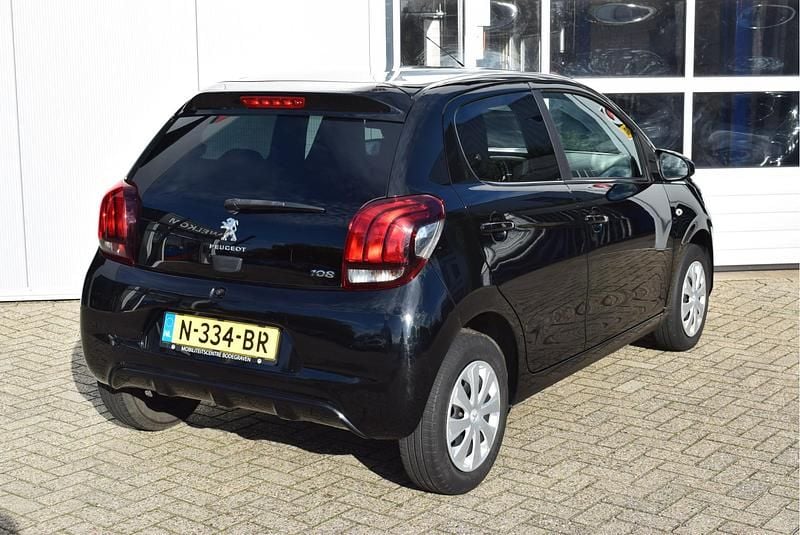 Occasion Peugeot 108 Active 74 PK (54 kW) 2021 Zwart Hatchback