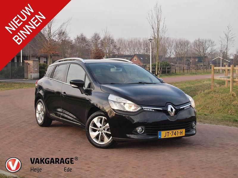 Zwart Occasion 2016 Renault Clio GrandTour LIMITED Stationwagen | € 9.990 (Eerlijke prijs) - Afbeelding 1/4