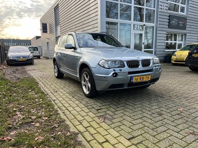 Blauw Occasion 2005 BMW X3 Executive SUV | € 3.450 (Eerlijke prijs) - Afbeelding 1/4
