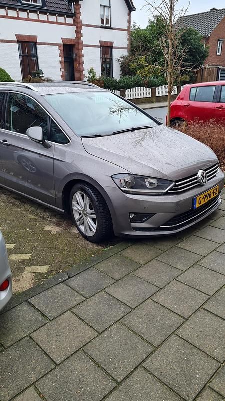Occasion VW Golf Sportsvan Highline 2016 Grijs (metallic) MPV