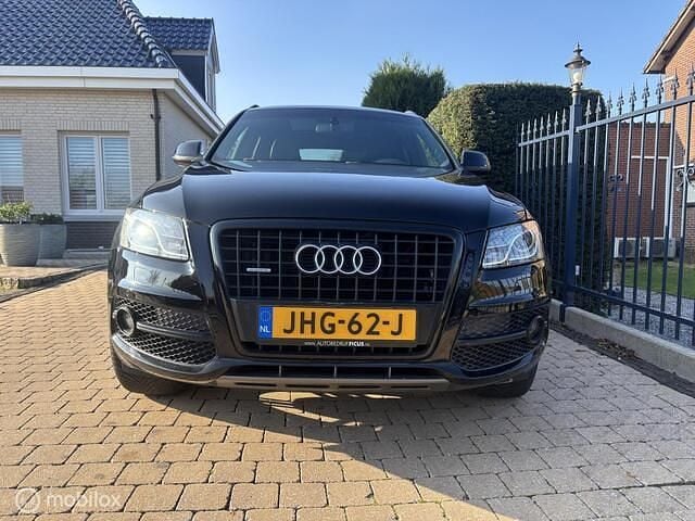 Zwart Occasion 2012 Audi Q5 S-Line SUV | € 16.999 (Eerlijke prijs) - Afbeelding 1/4