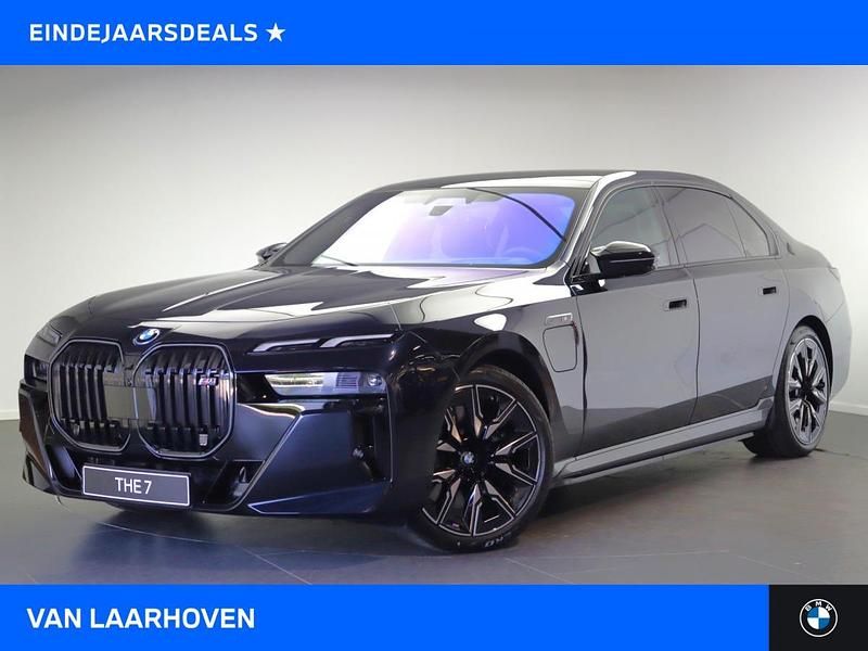 M carbonschwarz (donker zwart metallic) Gebruikt 2025 BMW M760e Executive Sedan | € 159.950 (Super prijs) - Afbeelding 1/4