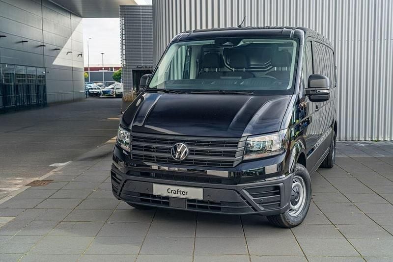 Occasion VW Crafter Trendline 140 PK (102 kW) 2024 Zwart Van