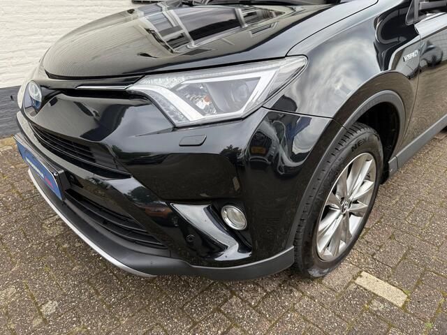 Occasion Toyota RAV4 Sport 155 PK (114 kW) 2017 Zwart SUV