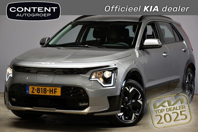 Steel grey (grijs metallic) Gebruikt 2024 Kia e-Niro 2 SUV | € 34.940 (Goede deal) - Afbeelding 1/4