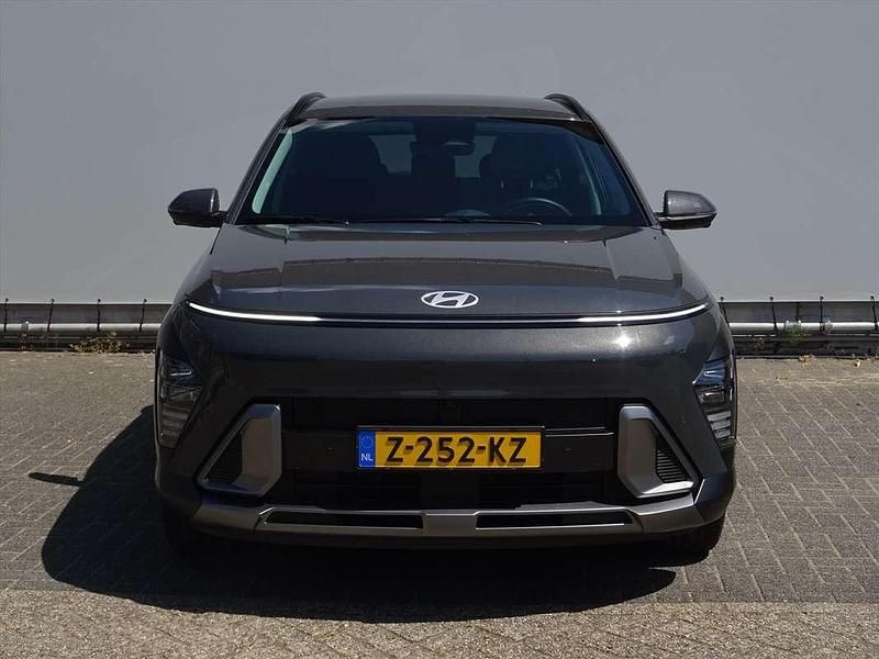Occasion Hyundai Kona Premium 105 PK (77 kW) 2024 Grijs SUV