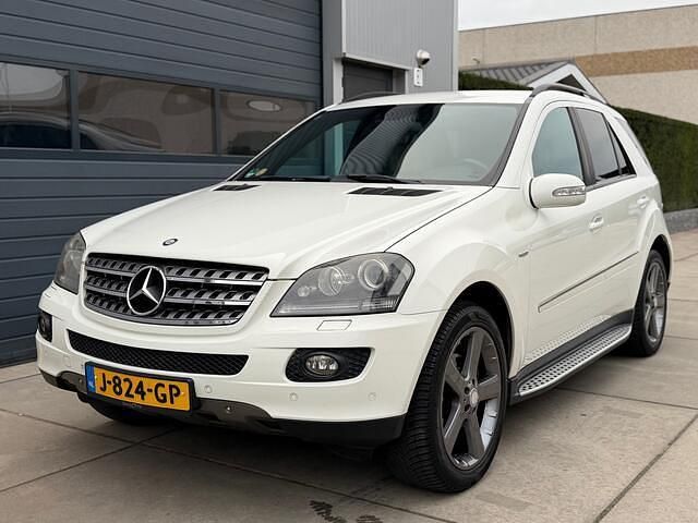 Occasion Mercedes 320 224 PK (164 kW) 2008 Wit SUV