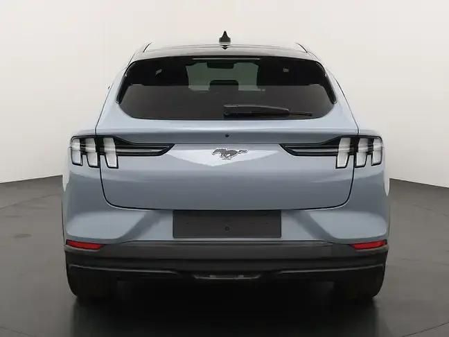 Nieuw Ford Mustang Mach-E 216 kW (294 PK) 2025 Grijs SUV