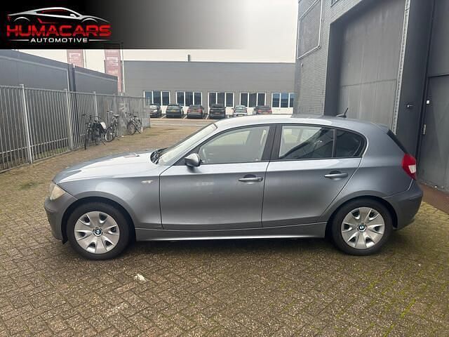 Occasion BMW 118 129 PK (94 kW) 2005 Blauw (metallic) Hatchback