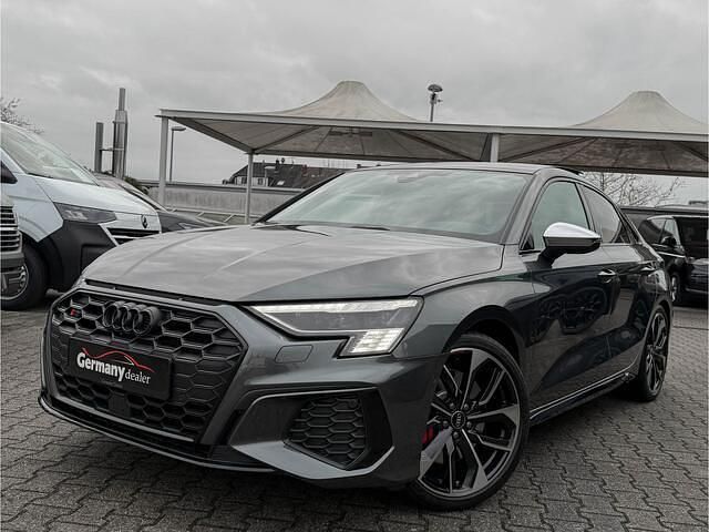 Occasion Audi S3 Ambiente 310 PK (228 kW) 2022 Grijs (metallic) Sedan