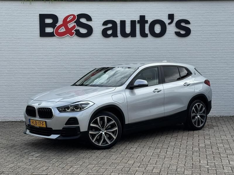 Grijs, metallic lak Gebruikt 2020 BMW X2 Executive SUV | € 28.800 (Eerlijke prijs) - Afbeelding 1/4