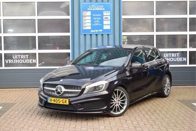 Paars Gebruikt 2015 Mercedes A180 Prestige Hatchback | € 16.350 (Duur) - Afbeelding 1/4