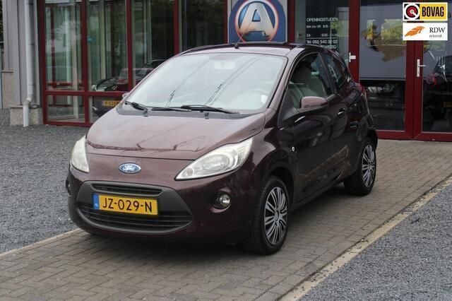 Bruin Gebruikt 2009 Ford Ka Trend Hatchback | € 2.245 (Goede deal) - Afbeelding 1/4