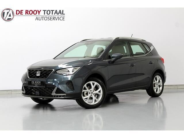 Blauw Gebruikt 2024 Seat Arona FR SUV | € 25.350 (Eerlijke prijs) - Afbeelding 1/4